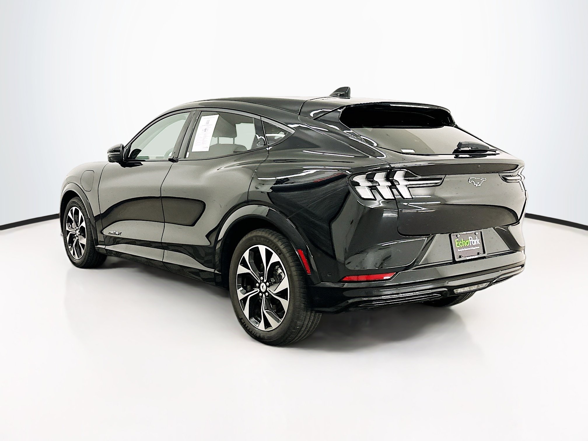 Used 2023 Ford Mustang Mach-E Premium AWD/4WD image 5