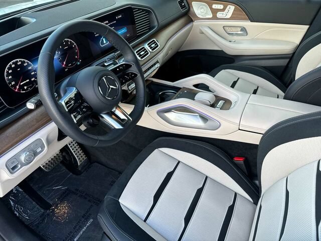 Certified 2026 Mercedes-Benz GLE 53 AMG 4MATIC image 11
