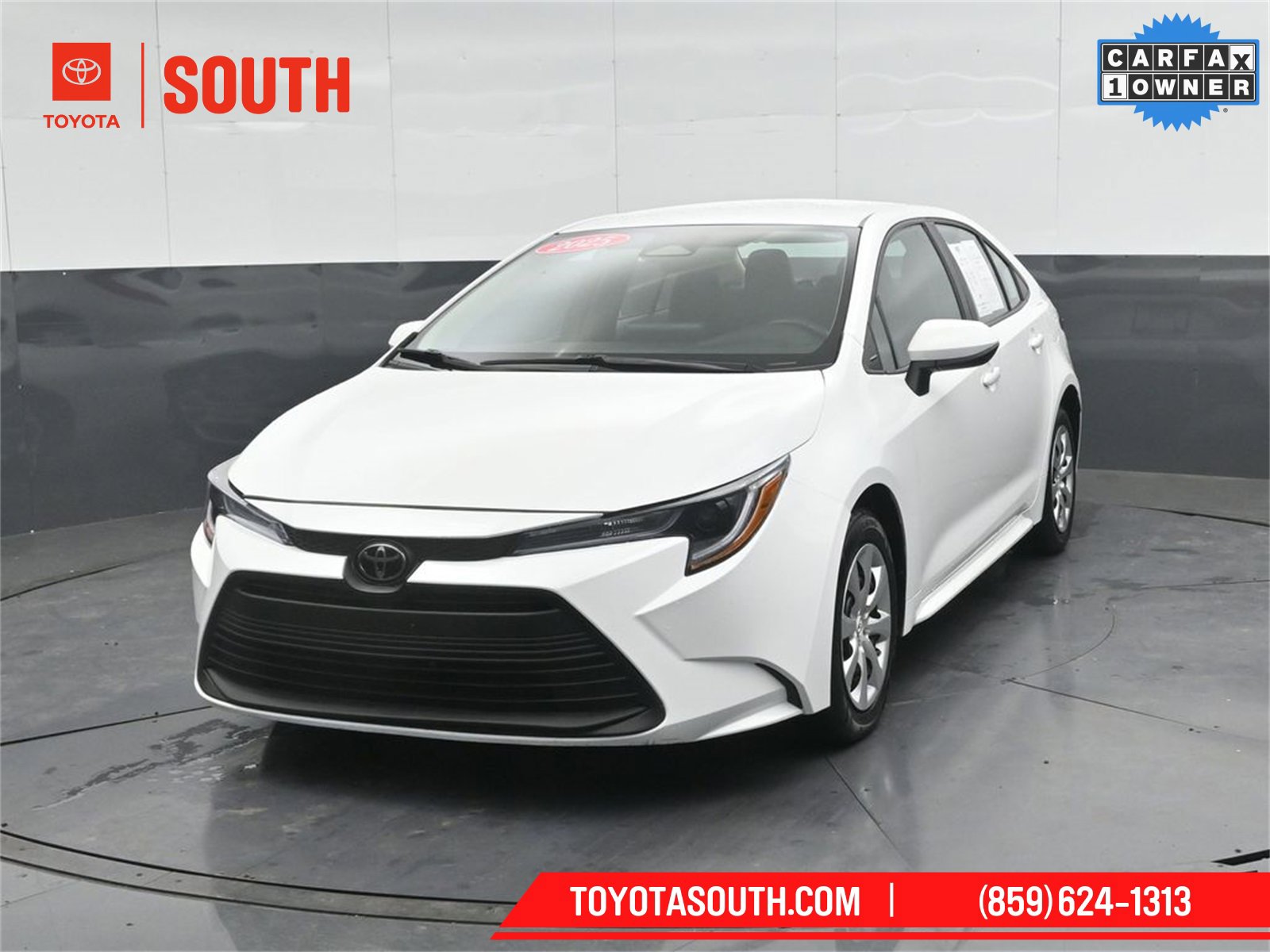 Used 2025 Toyota Corolla LE image 6