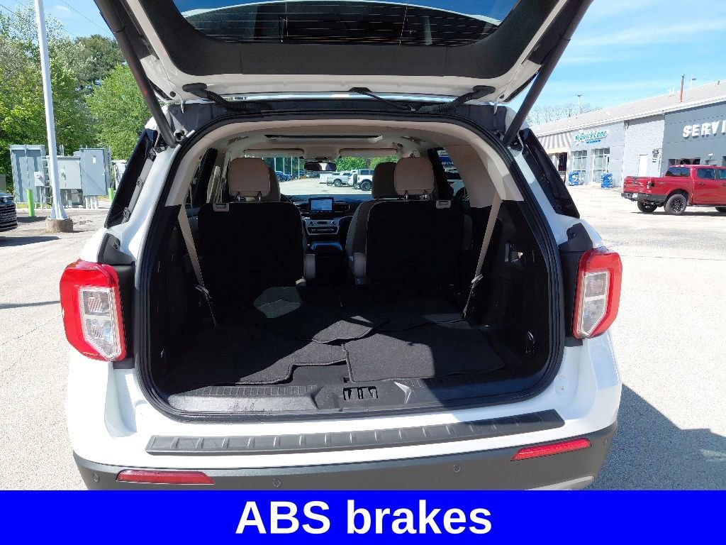 Used 2023 Ford Explorer XLT w/ Equipment Group 202A AWD/4WD image 25