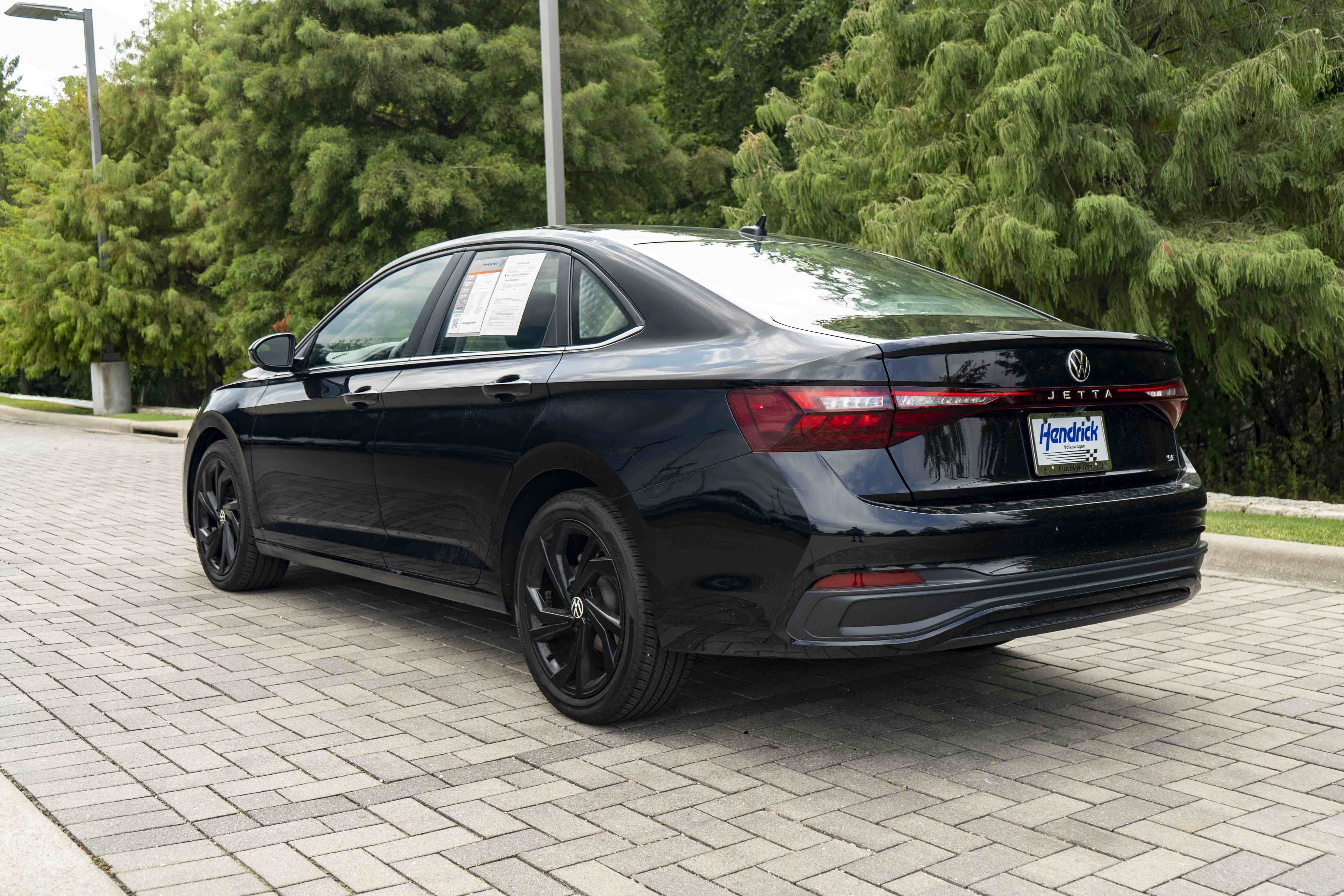 Certified 2026 Volkswagen Jetta SE w/ Black Wheel Package FWD image 6