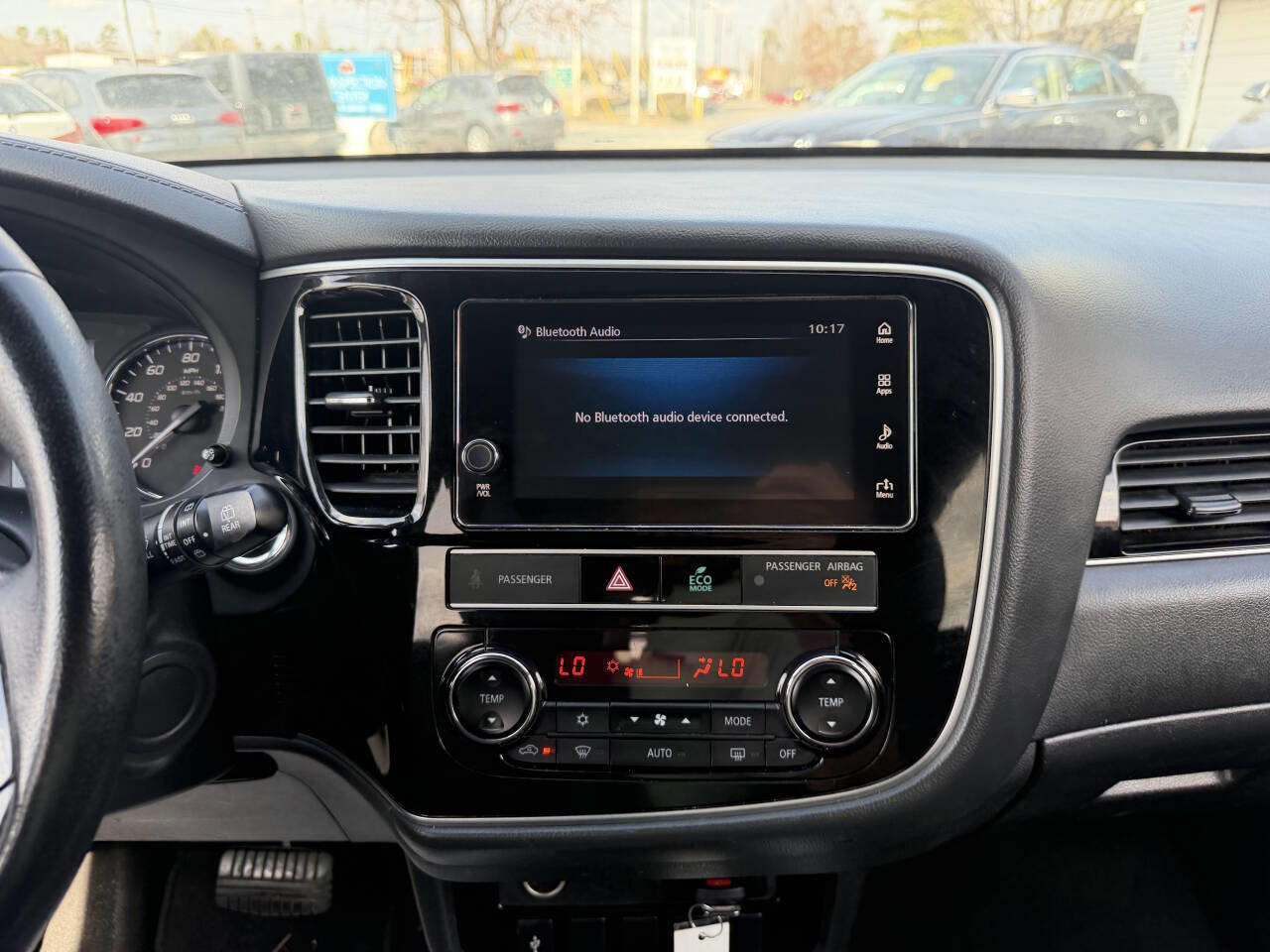 Used 2019 Mitsubishi Outlander LE image 35