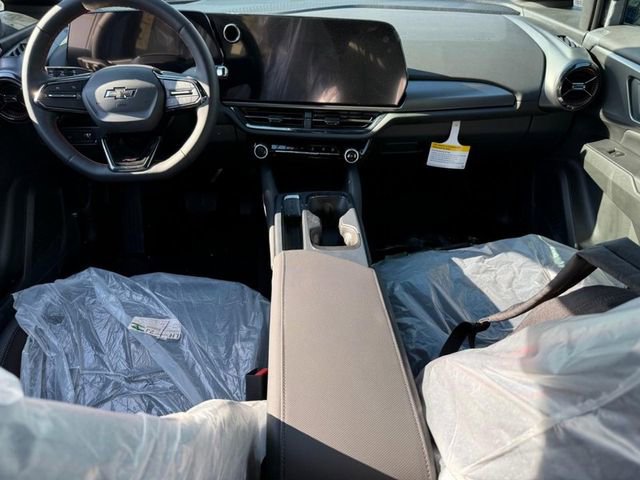 New 2026 Chevrolet Equinox EV RS image 7