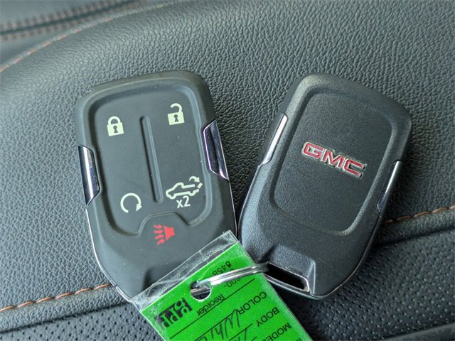 Used 2022 GMC Sierra 1500 AT4 w/ AT4 Premium Package image 33