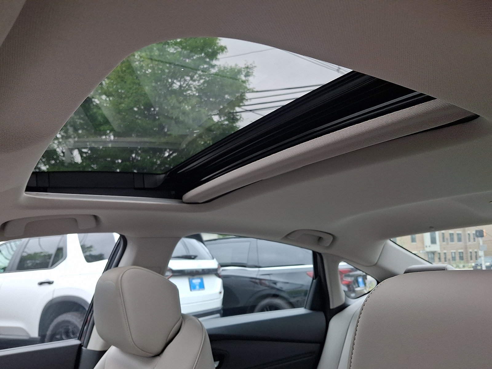 Used 2023 Honda Accord Touring image 14
