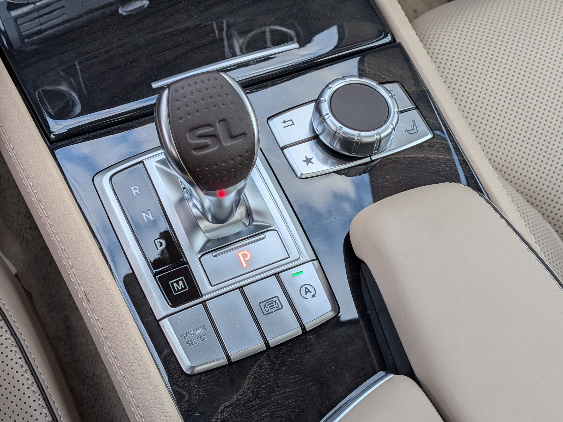 Used 2019 Mercedes-Benz SL 550 image 28