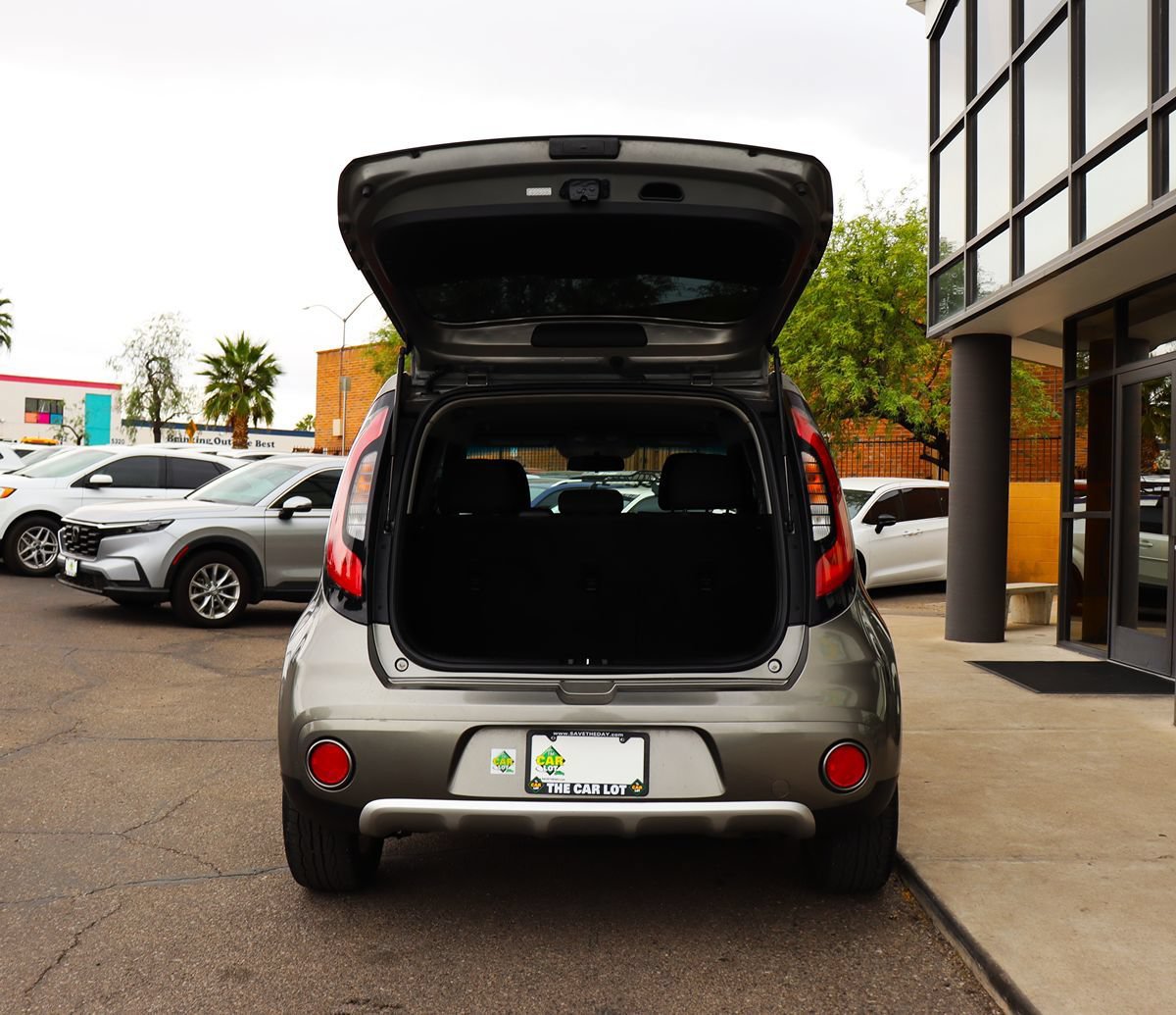 Used 2018 Kia Soul + FWD image 20
