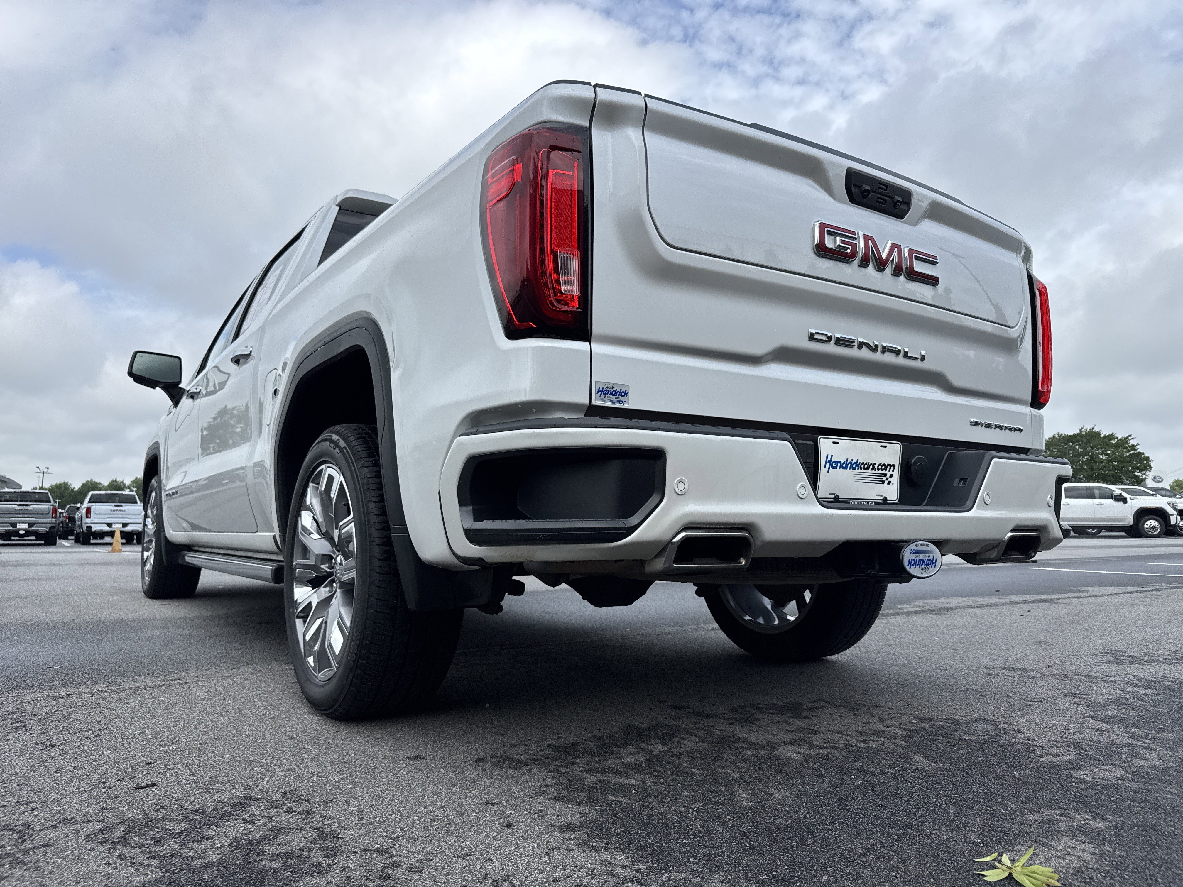 Used 2024 GMC Sierra 1500 Denali w/ Denali Reserve Package RWD image 8