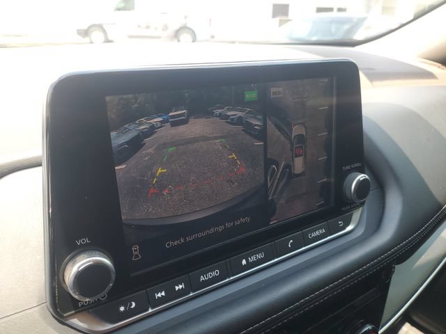 Used 2021 Nissan Rogue SV FWD image 21