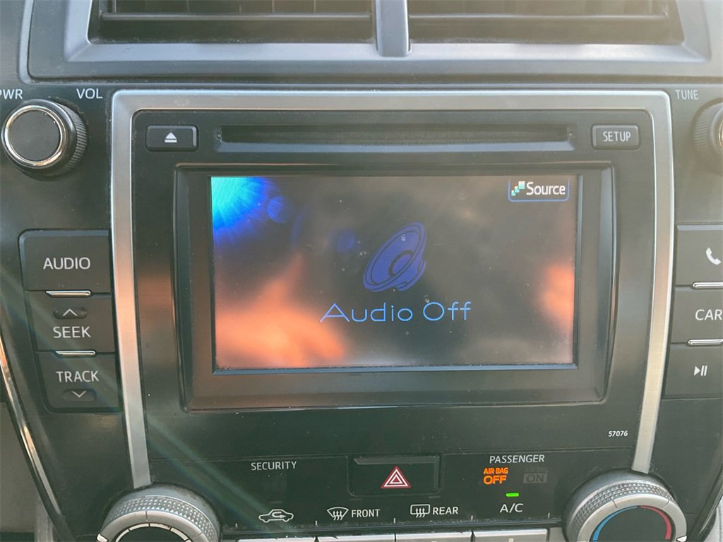 Used 2013 Toyota Camry LE image 23