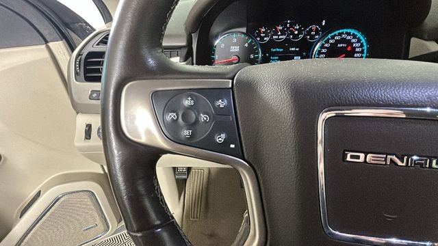 Used 2019 GMC Yukon Denali w/ Denali Ultimate Package AWD/4WD image 16