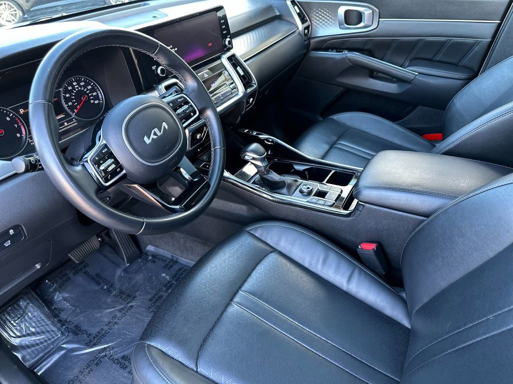 Used 2022 Kia Sorento SX FWD image 9