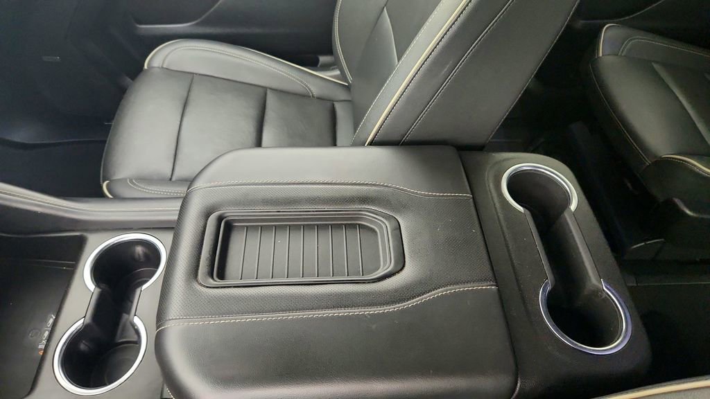 Certified 2022 Chevrolet Suburban Premier image 20