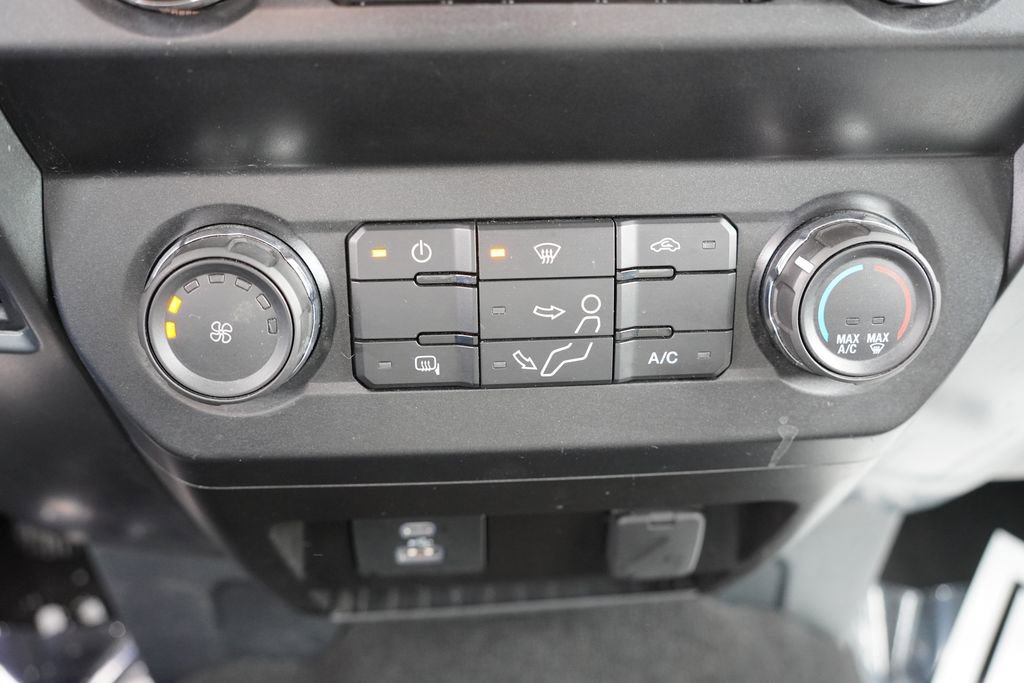 Used 2022 Ford F350 XLT image 22