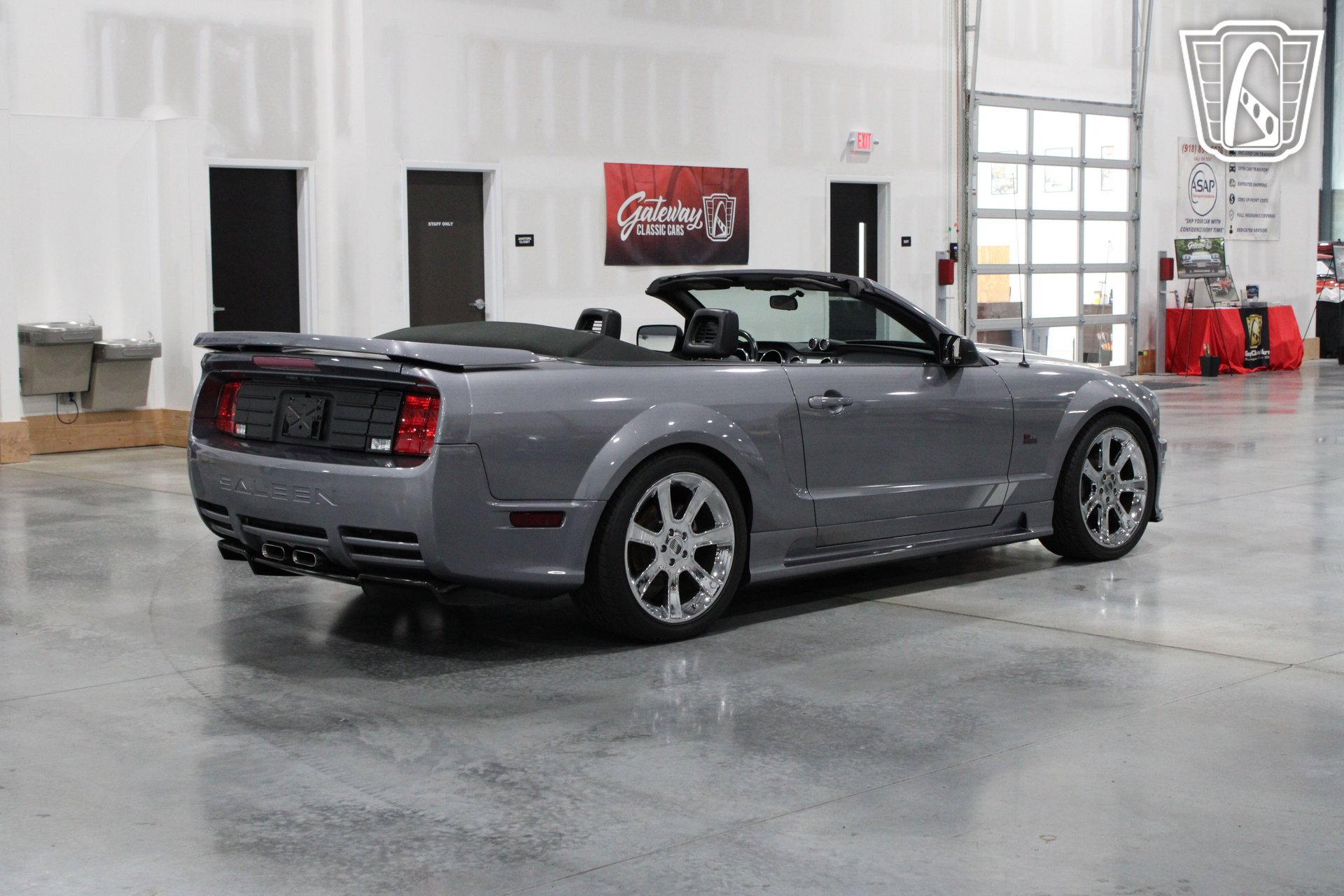 Used 2006 Ford Mustang GT RWD image 4