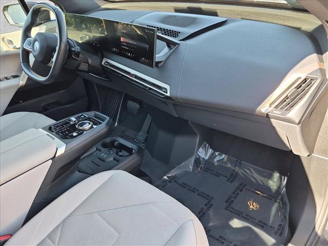 Certified 2024 BMW iX xDrive50 w/ Premium Package AWD/4WD image 24