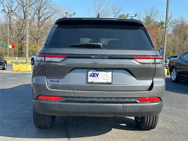 New 2025 Jeep Grand Cherokee Limited image 7