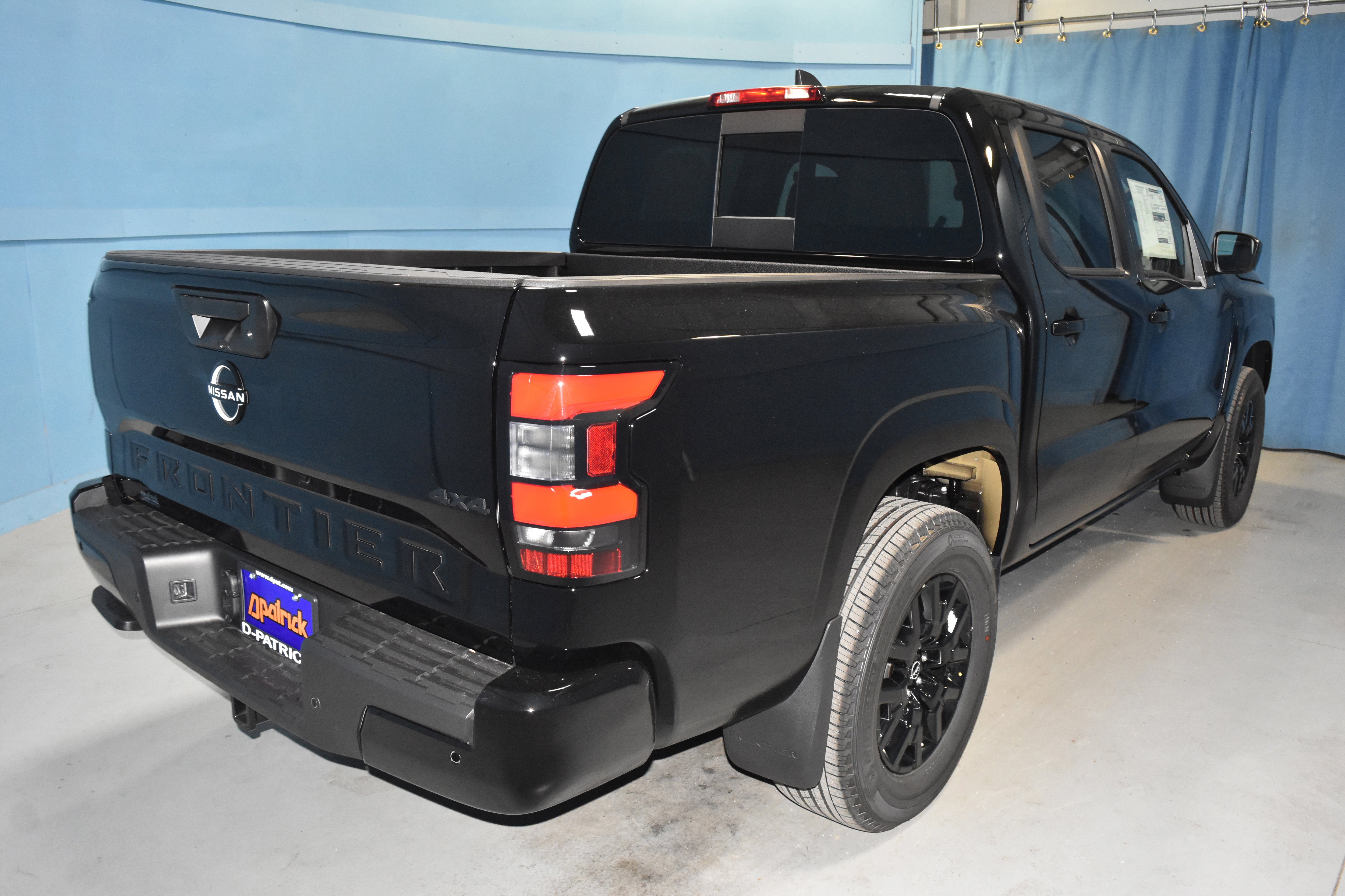 New 2026 Nissan Frontier SV w/ Tow Package image 25