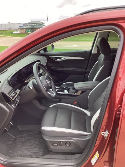 Used 2024 Buick Envision Sport Touring AWD/4WD image 9