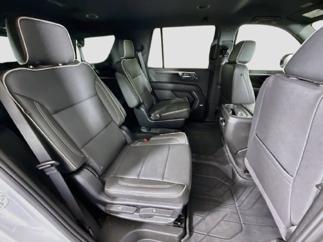 Used 2025 Chevrolet Tahoe Premier AWD/4WD image 29
