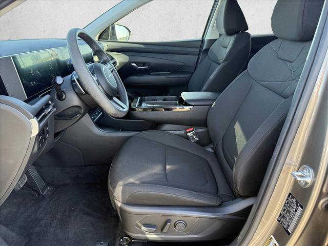 Used 2025 Hyundai Tucson Blue AWD/4WD image 10