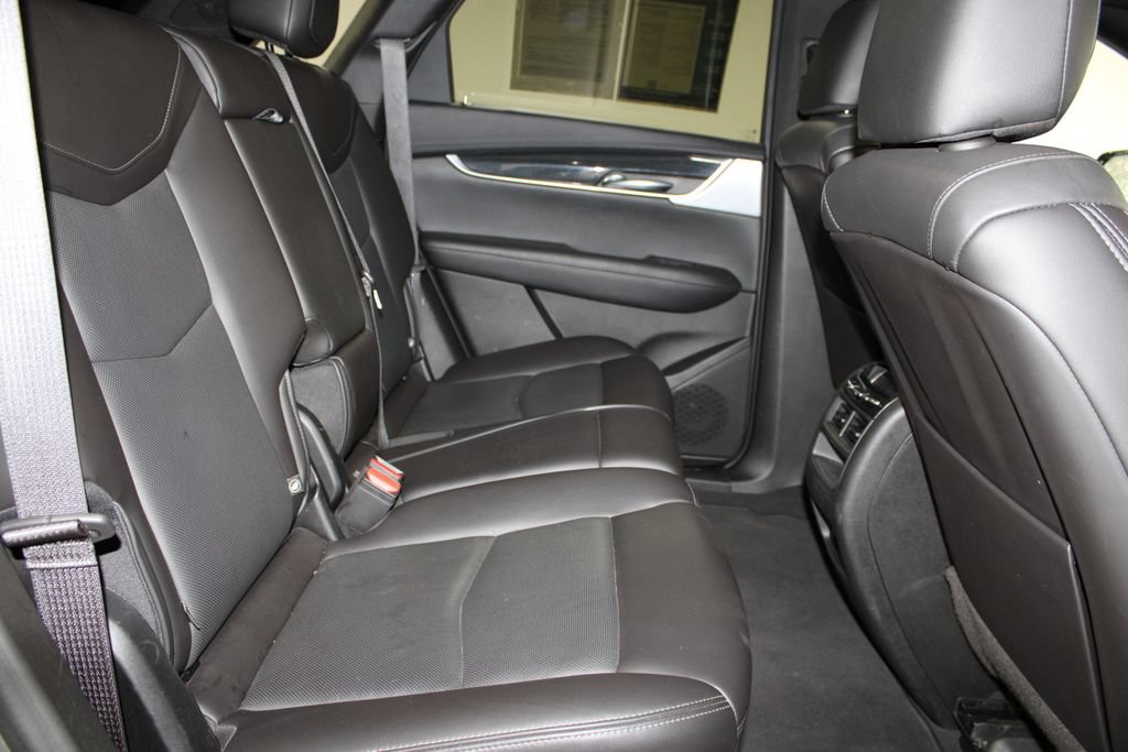 Used 2023 Cadillac XT5 Premium Luxury AWD/4WD image 31