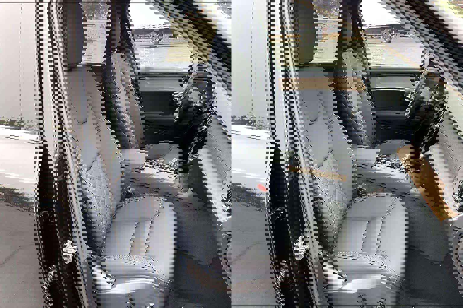 New 2026 Volvo XC90 B5 Plus image 32