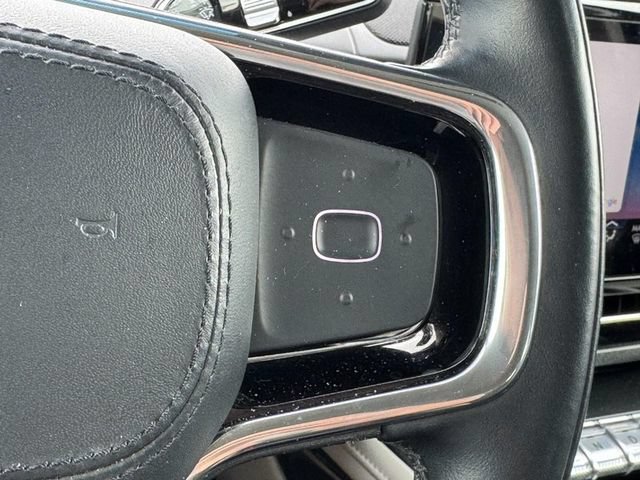 Used 2024 Lincoln Nautilus Reserve AWD/4WD image 17