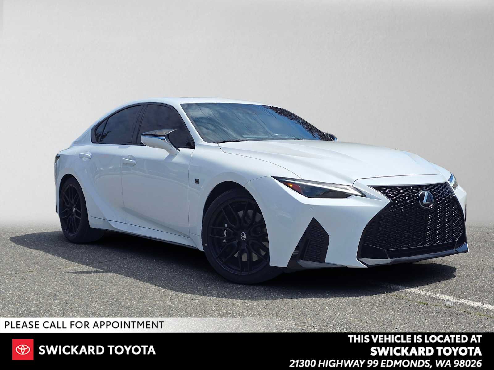 Used 2023 Lexus IS 500 RWD image 1
