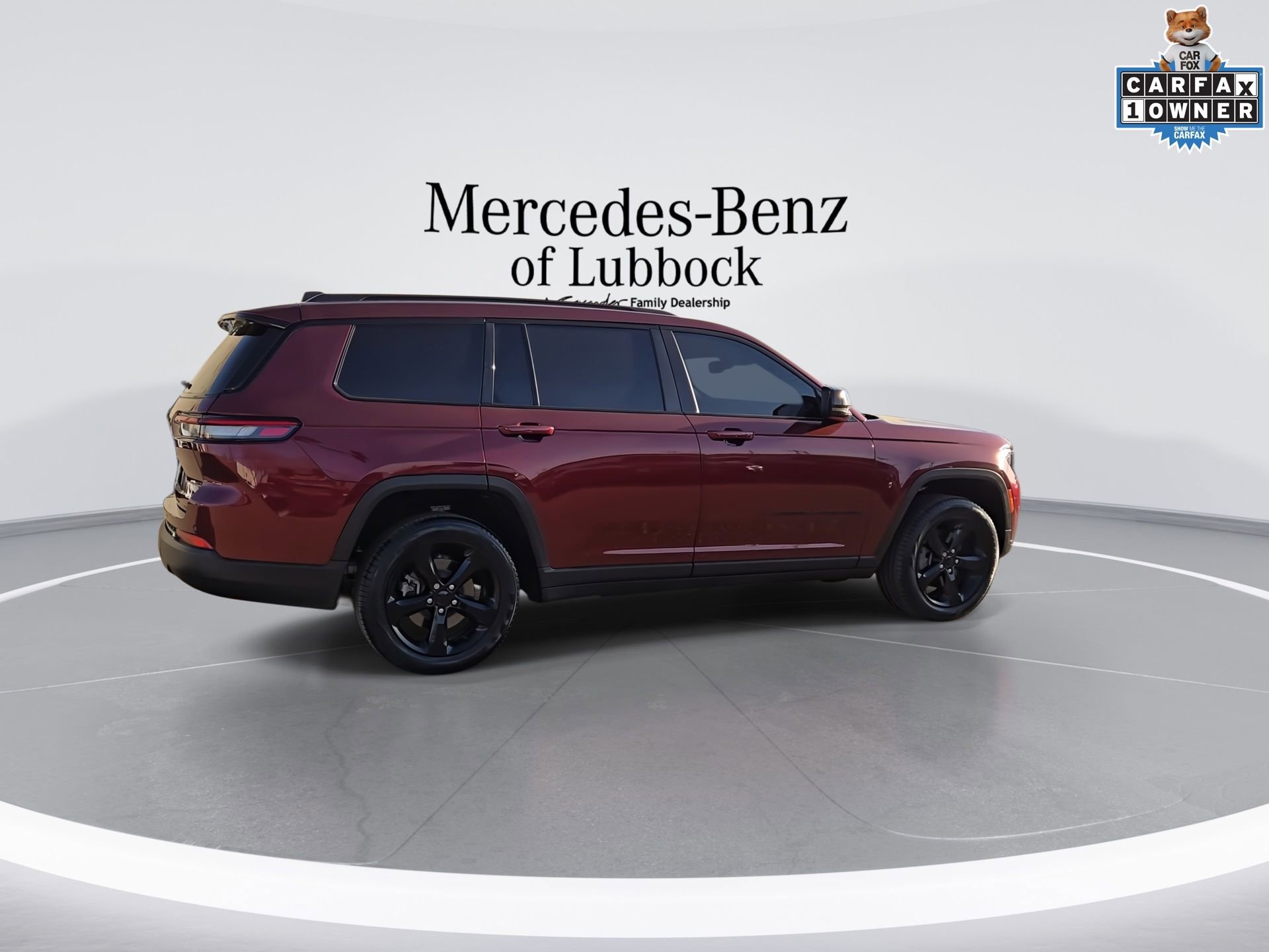 Used 2024 Jeep Grand Cherokee L Altitude image 8