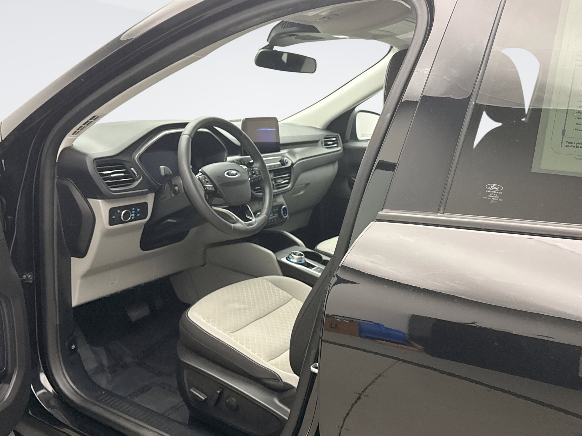 Used 2023 Ford Escape Active image 10