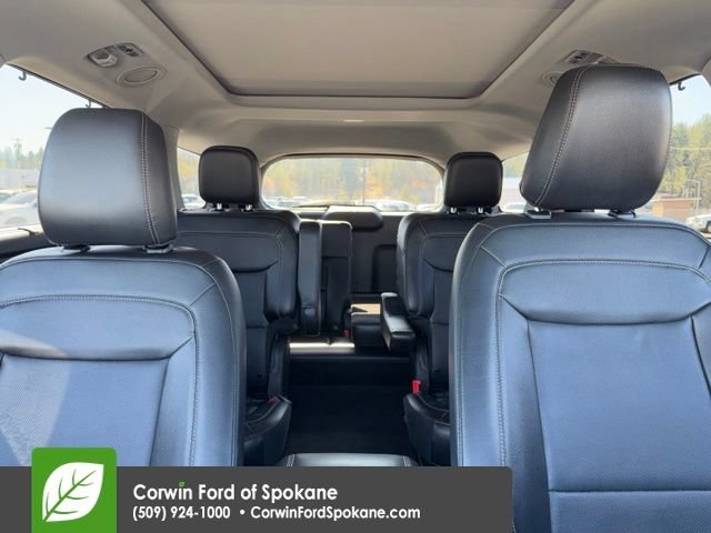 Used 2022 Ford Explorer Limited w/ Class IV Trailer Tow Package AWD/4WD image 36