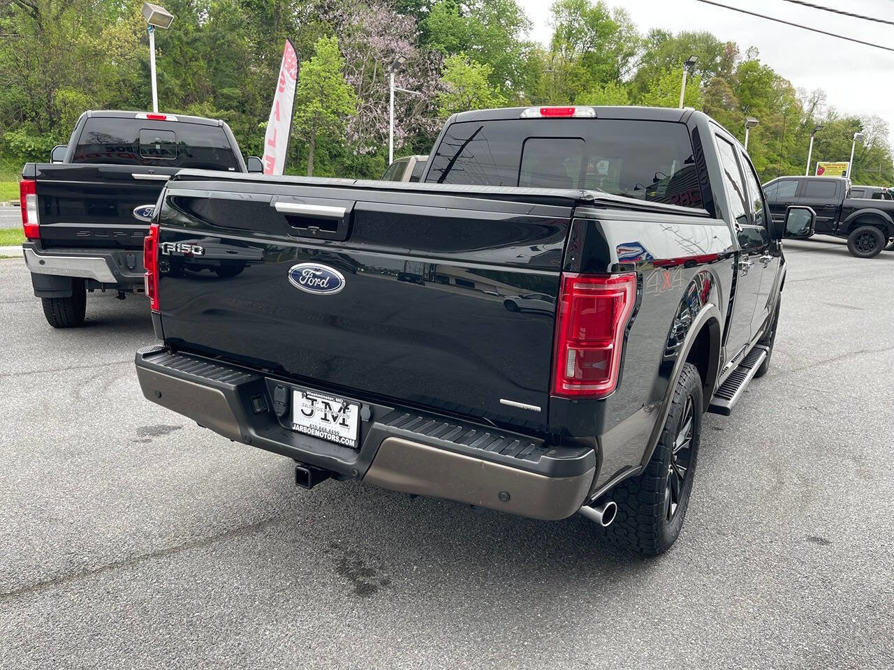 Used 2016 Ford F150 Lariat w/ Equipment Group 502A Luxury AWD/4WD image 10