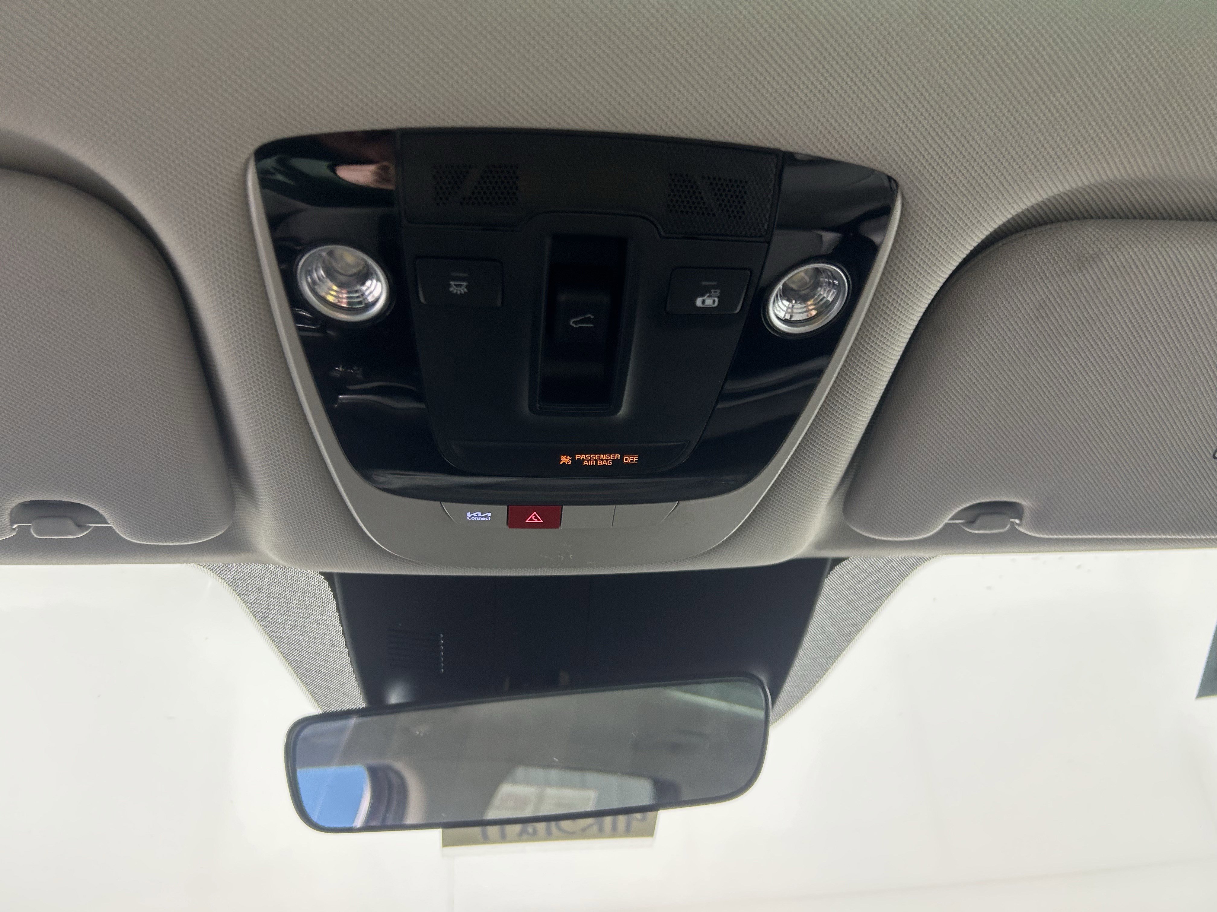 Used 2025 Kia Sorento S w/ Panoramic Sunroof Package image 30