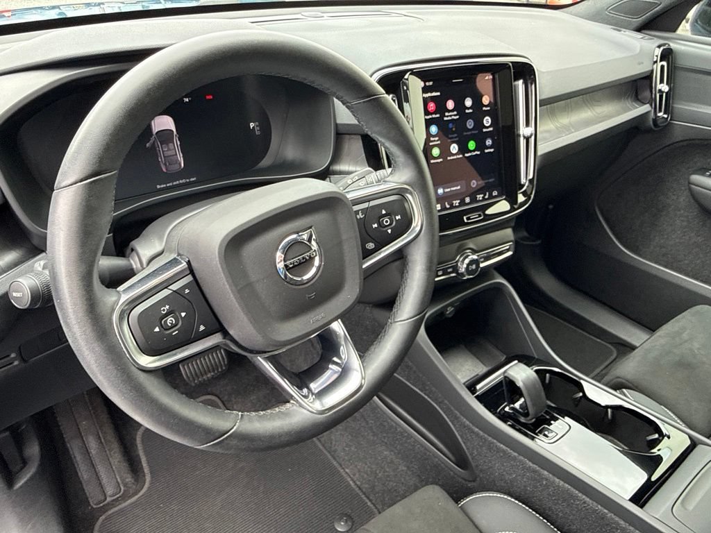 Used 2023 Volvo C40 P8 Recharge Plus AWD/4WD image 22