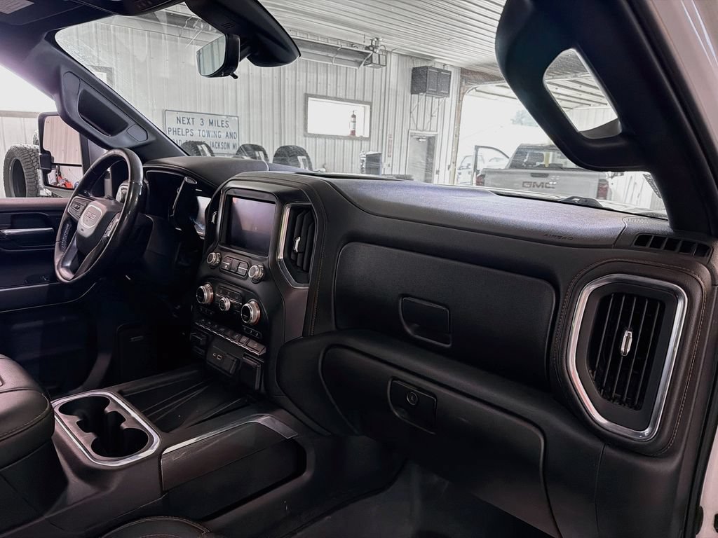 Used 2020 GMC Sierra 1500 AT4 w/ Technology Package AWD/4WD image 12
