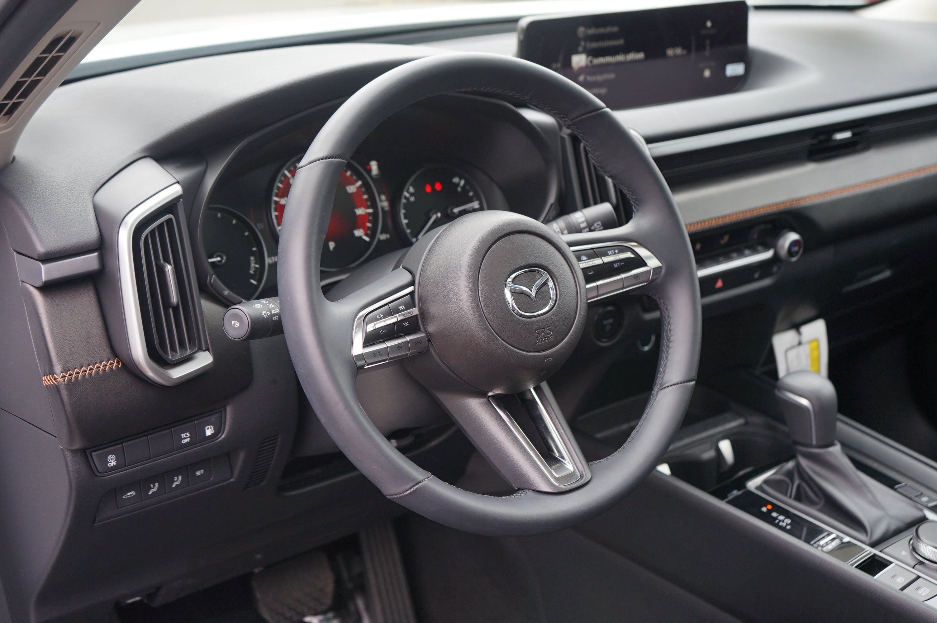 Certified 2025 MAZDA CX-50 AWD 2.5 Hybrid w/ Premium Pkg image 12