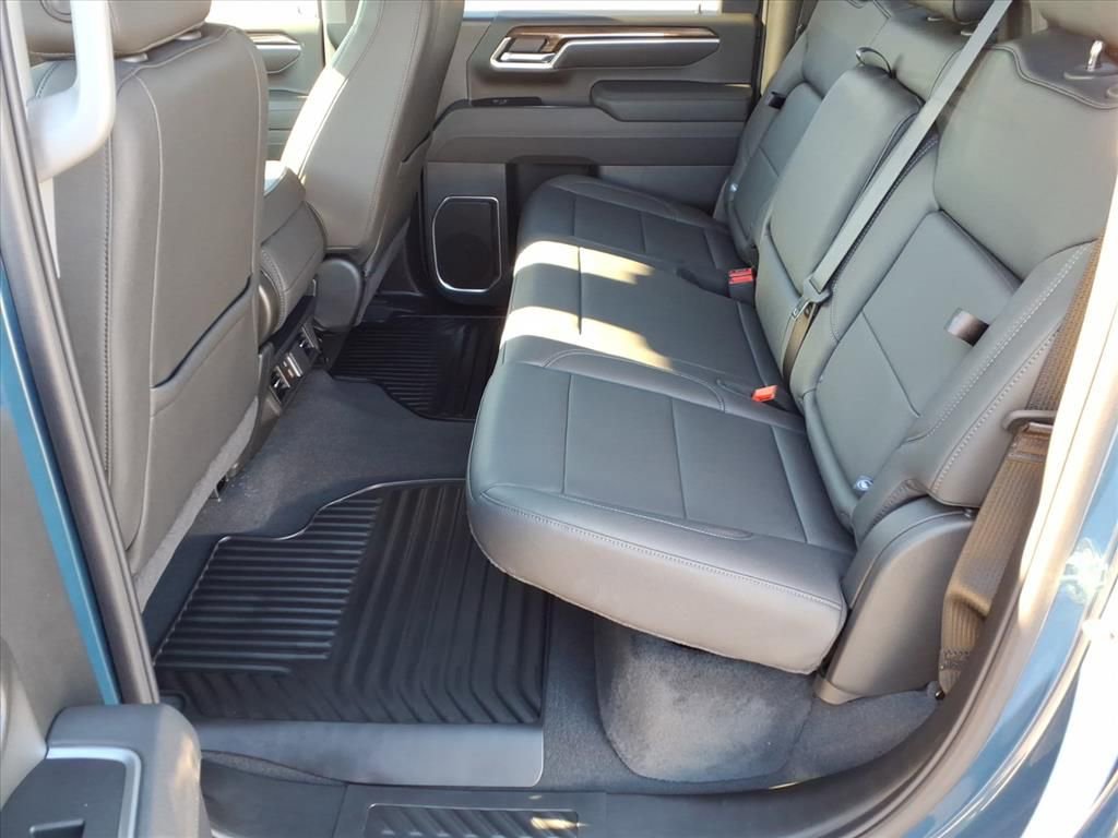 New 2026 Chevrolet Silverado 2500 LT w/ Trail Boss Package image 7