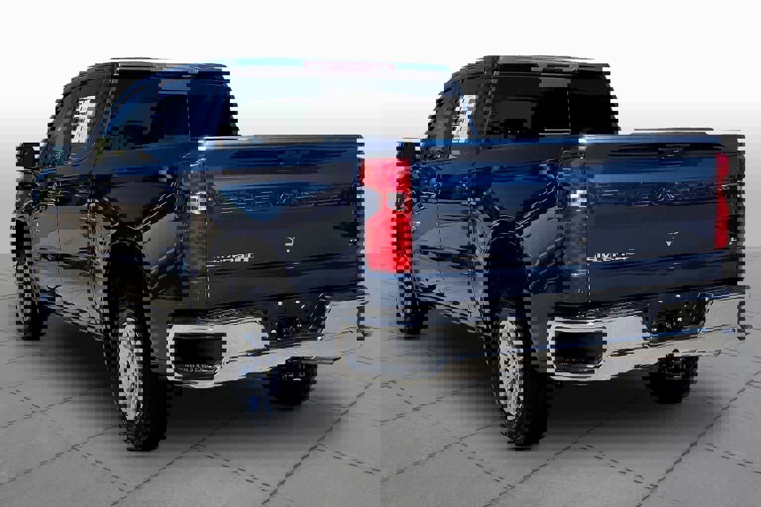 Used 2019 Chevrolet Silverado 1500 LT w/ Texas Edition image 12