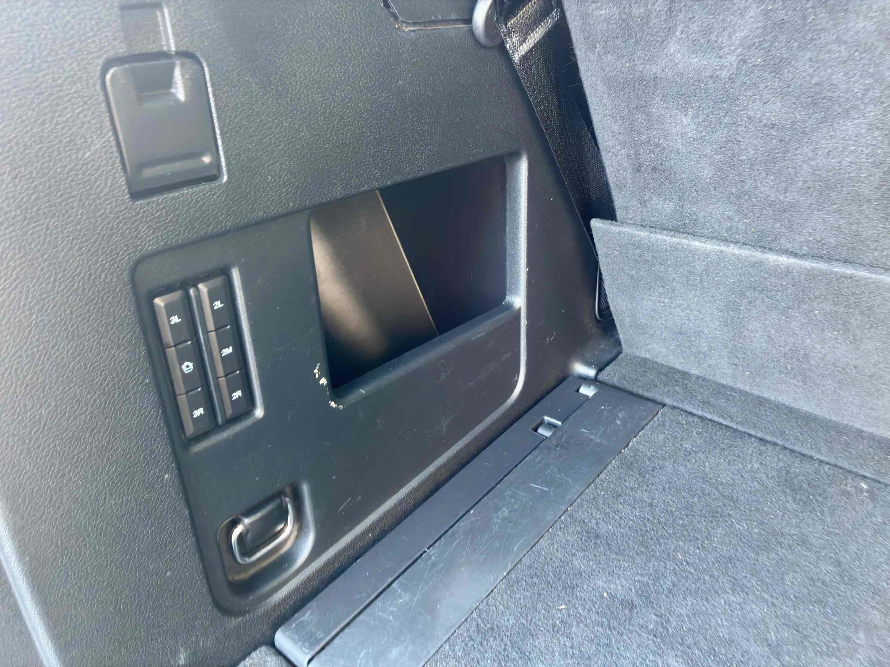 Used 2019 Ford Expedition Limited w/ Equipment Group 301A AWD/4WD image 53