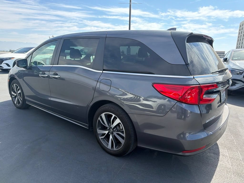 Used 2024 Honda Odyssey Touring image 2