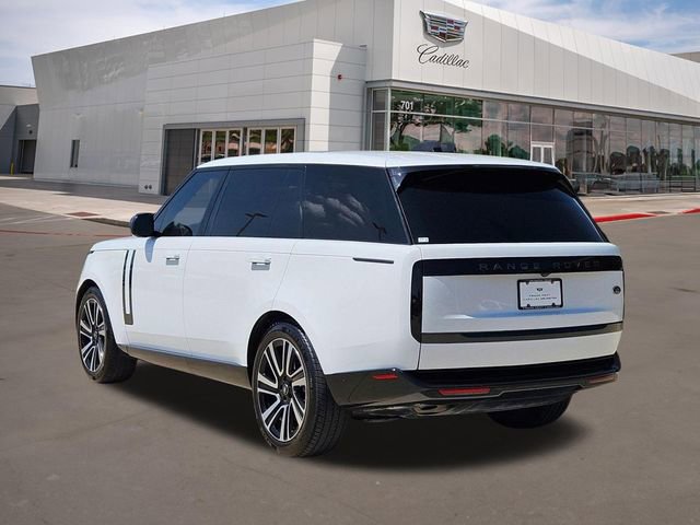 Used 2023 Land Rover Range Rover Long Wheelbase SE image 4