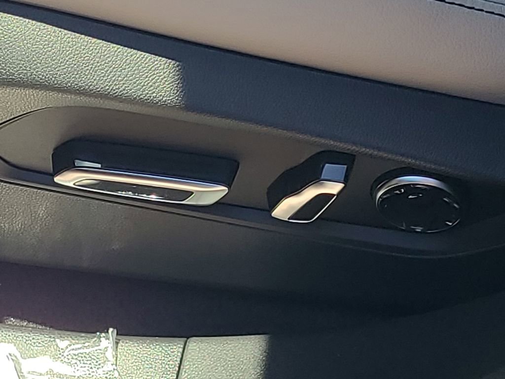 New 2026 Acura RDX SH-AWD image 16