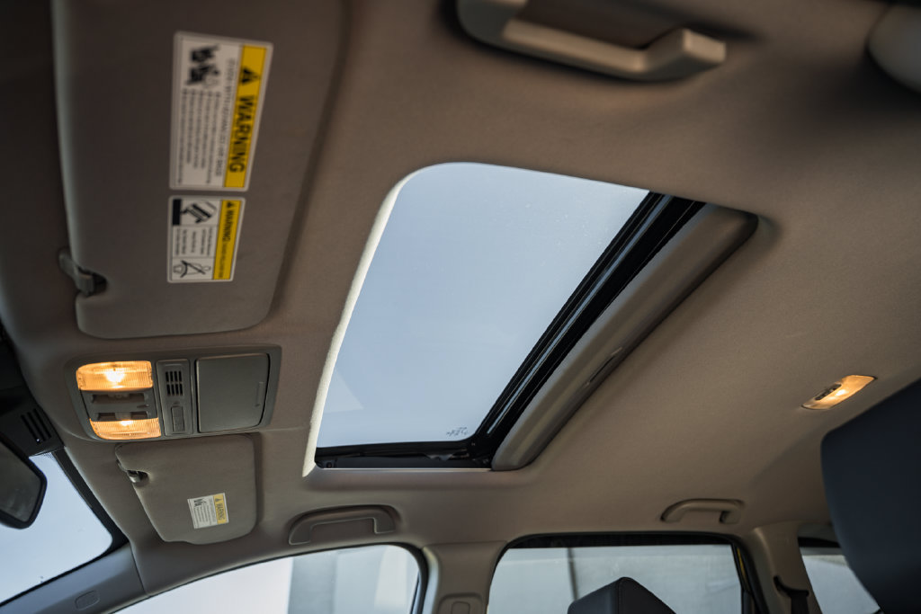 Used 2022 Honda CR-V Touring image 28