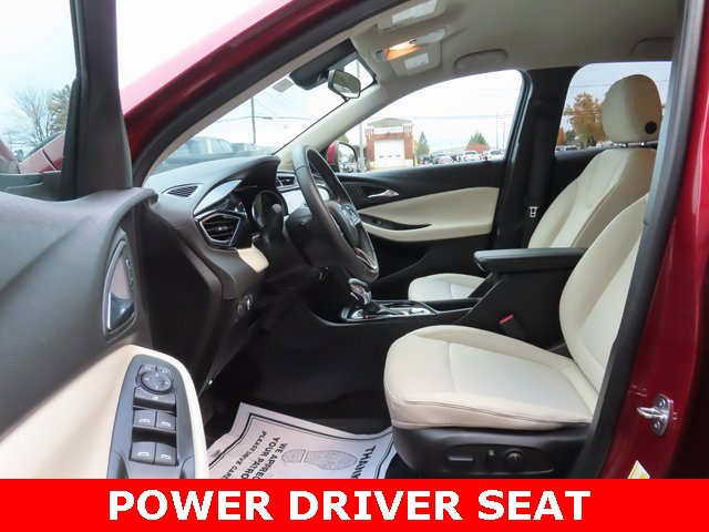 Used 2023 Buick Encore GX Preferred w/ Cold Weather Comfort Package image 17