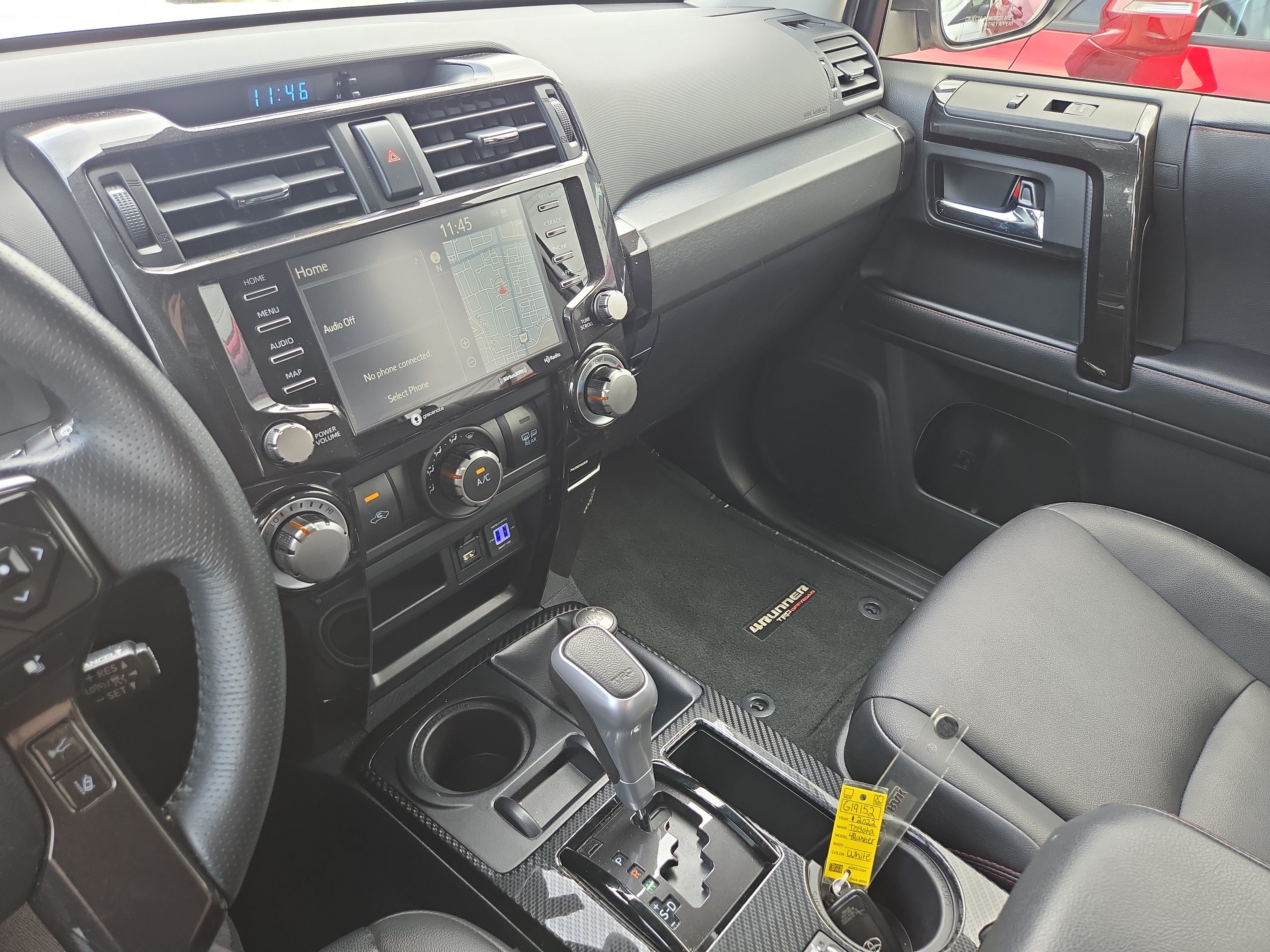 Used 2022 Toyota 4Runner TRD Off-Road Premium w/ Moonroof Package AWD/4WD image 25