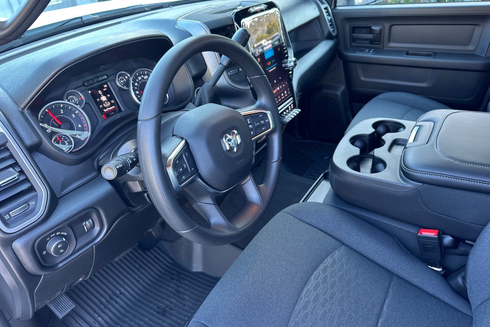 New 2027 RAM 2500 Tradesman AWD/4WD image 10