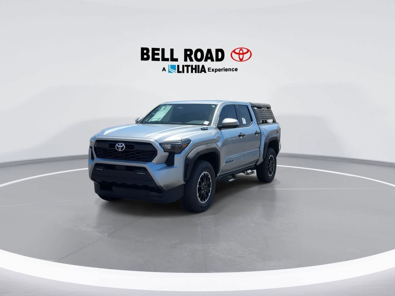Used 2025 Toyota Tacoma TRD Off-Road w/ TRD Off Road Premium Package image 3