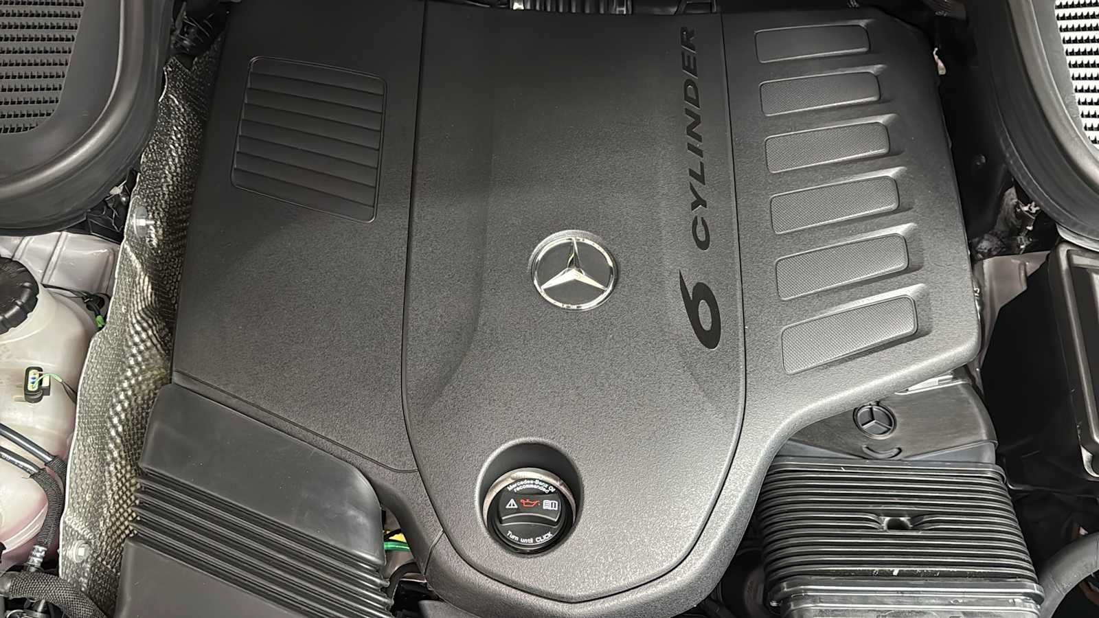 New 2026 Mercedes-Benz GLS 450 4MATIC image 12