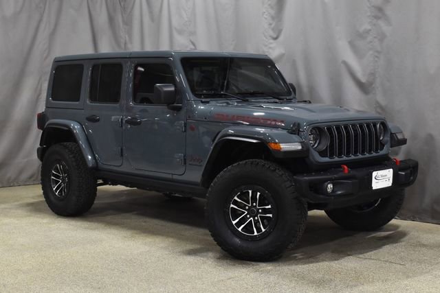 Used 2024 Jeep Wrangler Unlimited Rubicon AWD/4WD image 4